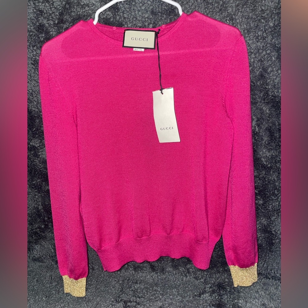 Guccie sweater w/ tags